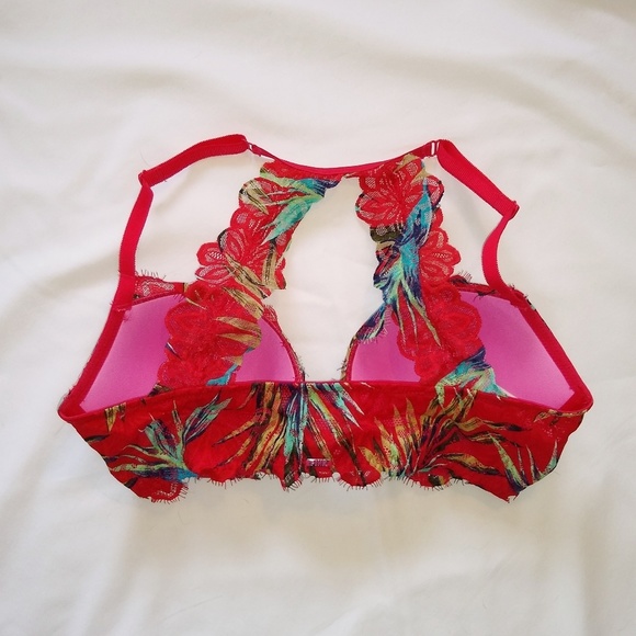 🔴SOLD🔴 NWOT PINK Red Palm Set 💋 - Picture 4 of 8